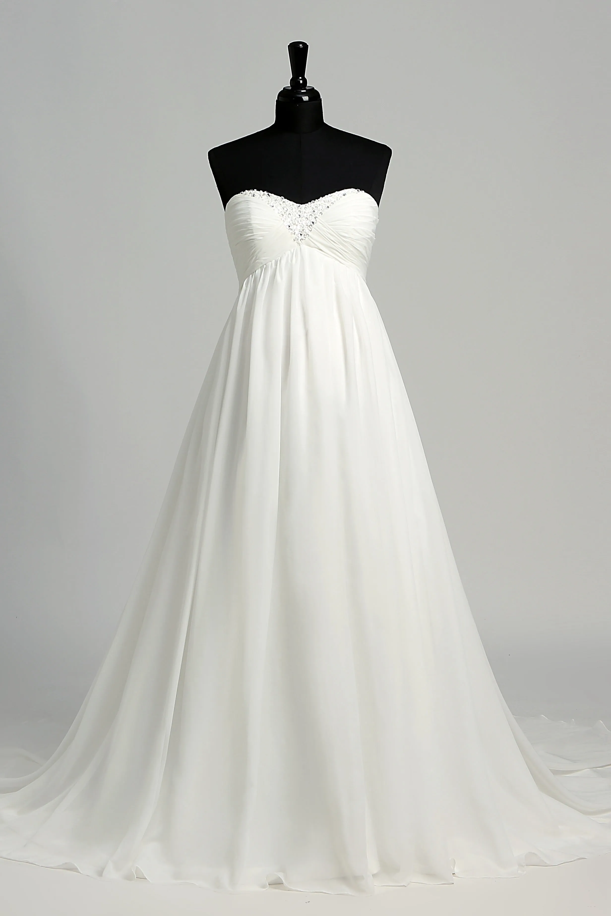 A-line Sweetheart Sleeveless Floor-length Chiffon Maternity Wedding Dress with Court Train-715554