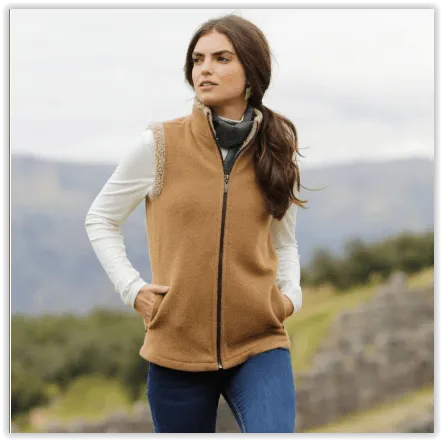 Alpaca Barn Vest - Women