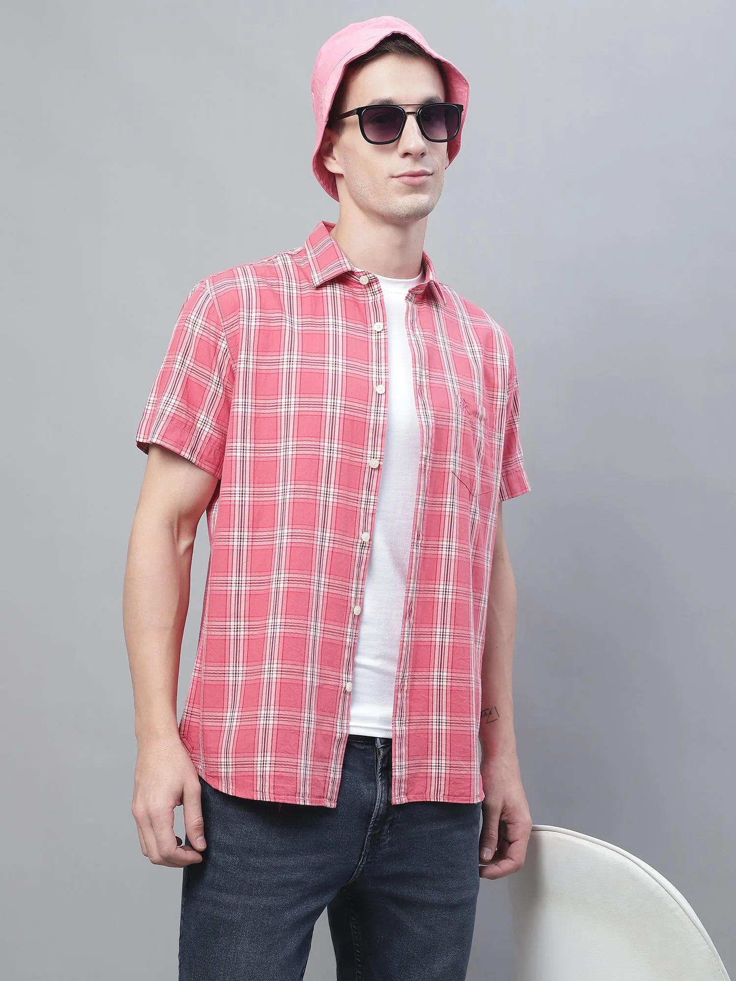 Cantabil Cotton Checkered Pink Half Sleeve Casual Shirt for Men with Pocket