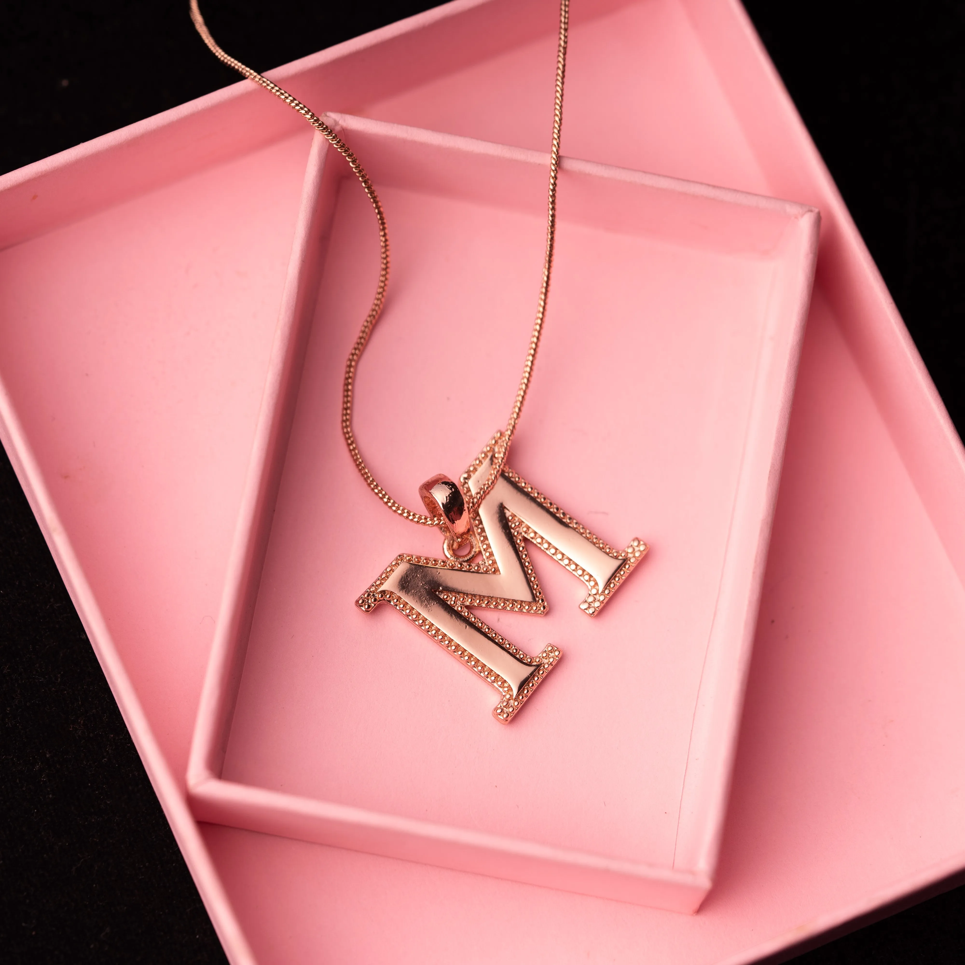 Estele - Charm "M" Rosegold plated Pendant