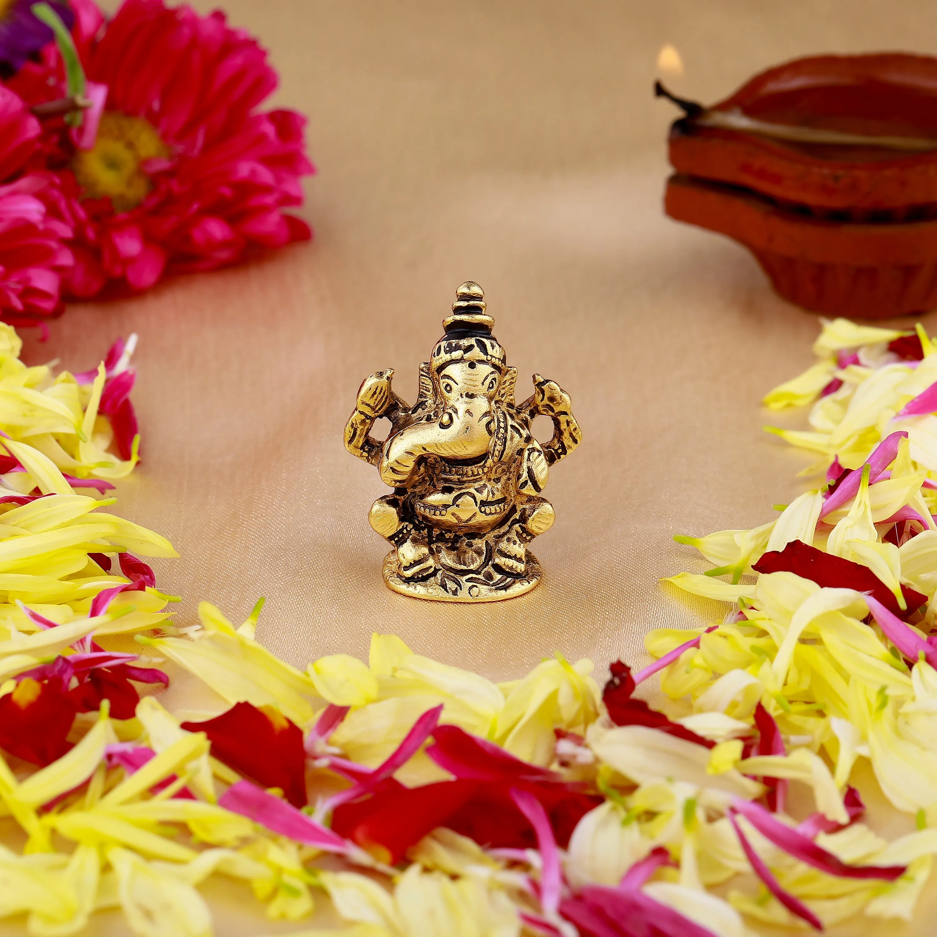 Estele Gold Plated Antique Spiritual Lord Ganesh Idol for Gifts & House Warming/Home/Office Decors.